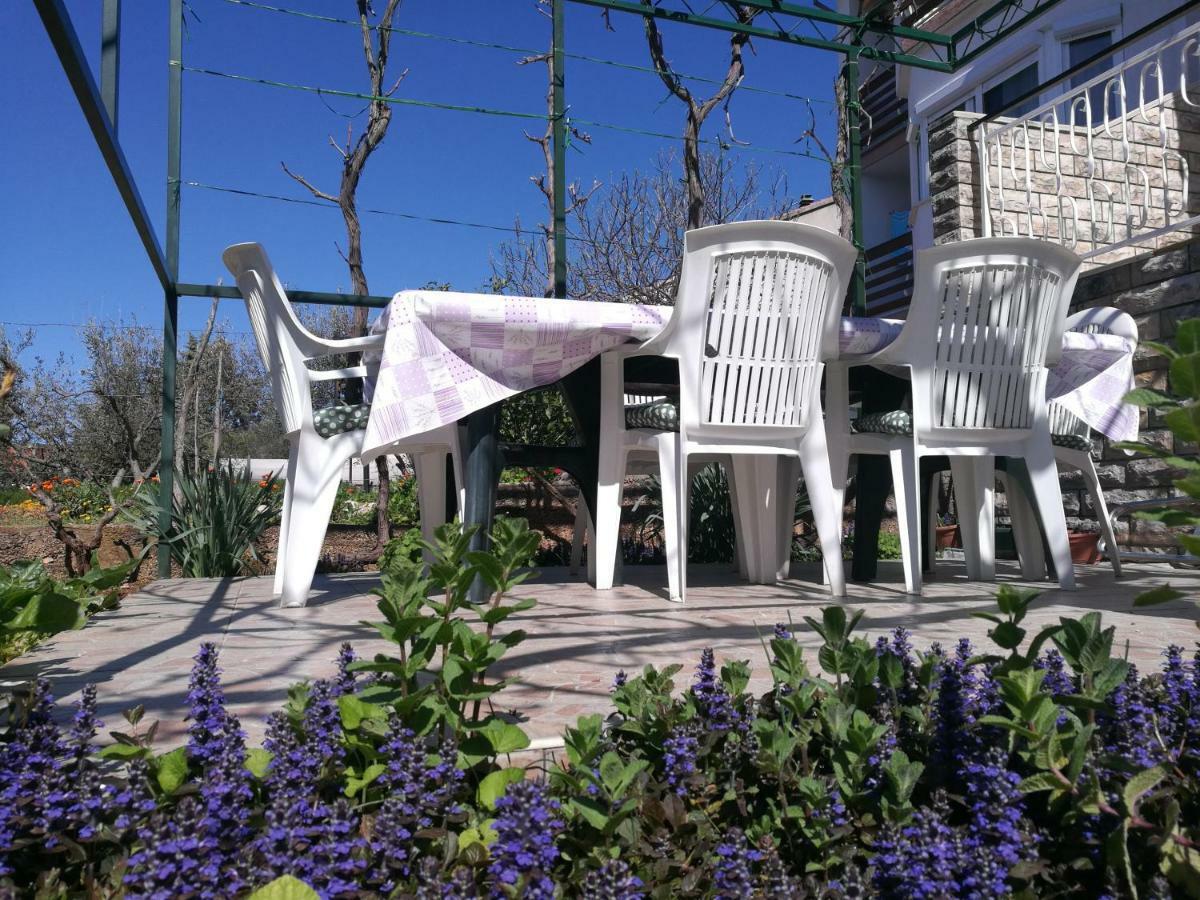 Apartman Ban Brodarica  Buitenkant foto