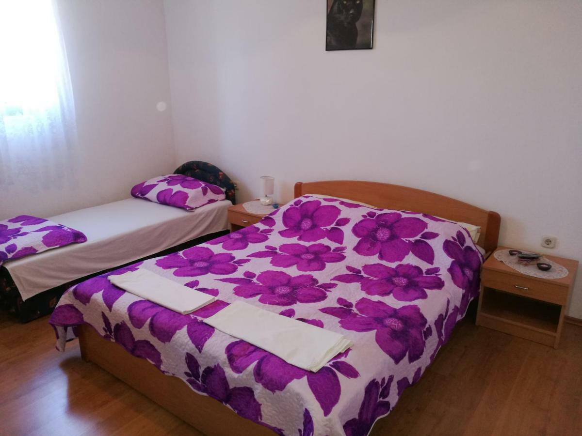 Apartman Ban Brodarica  Buitenkant foto